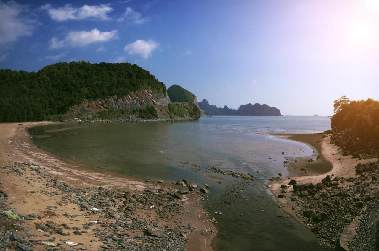 Gieng Ngoc Sea Moutain View Cat Ba Hotel Dong Khe Sau Exterior photo