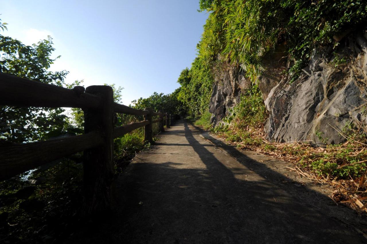 Gieng Ngoc Sea Moutain View Cat Ba Hotel Dong Khe Sau Exterior photo