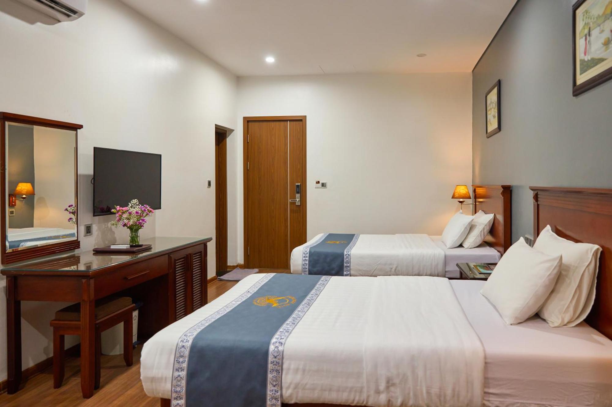 Gieng Ngoc Sea Moutain View Cat Ba Hotel Dong Khe Sau Exterior photo