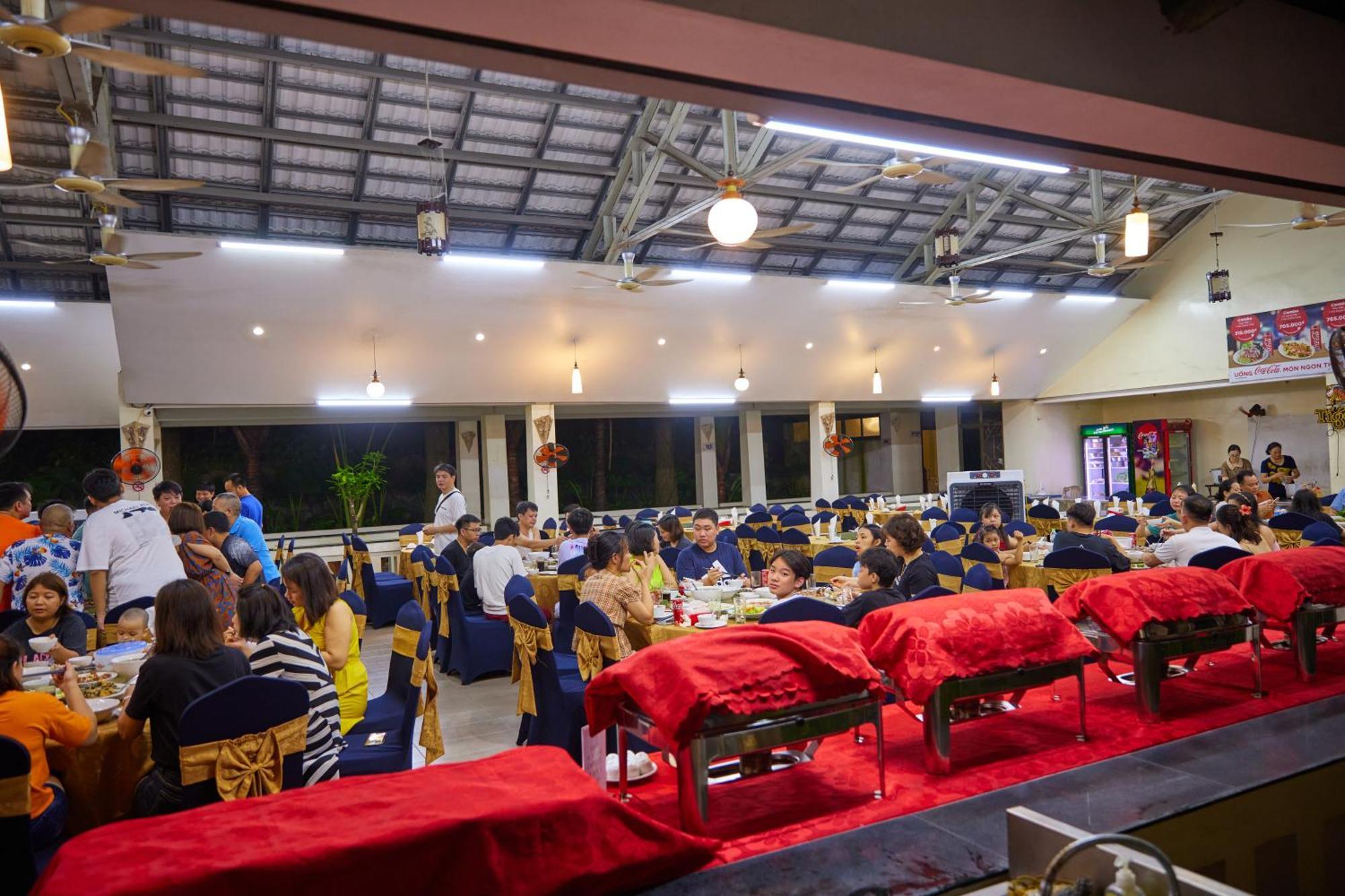 Gieng Ngoc Sea Moutain View Cat Ba Hotel Dong Khe Sau Exterior photo