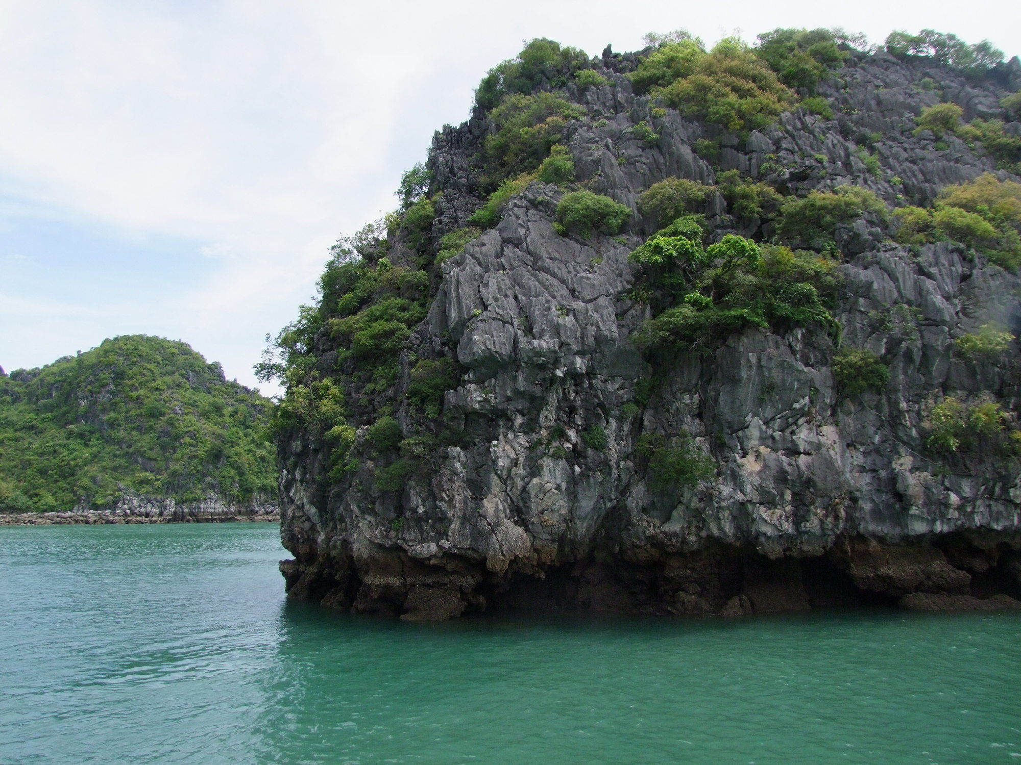Gieng Ngoc Sea Moutain View Cat Ba Hotel Dong Khe Sau Exterior photo